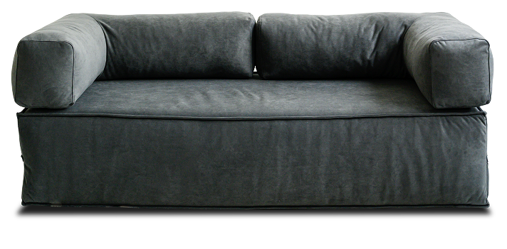 Крупное изображение темного мягкого дивана с боковыми подушками на белом фоне